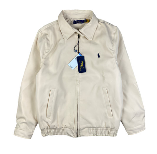 (Chaqueta Ralph Lauren Barracuda Crema – Clásico y Exclusivo ✨)